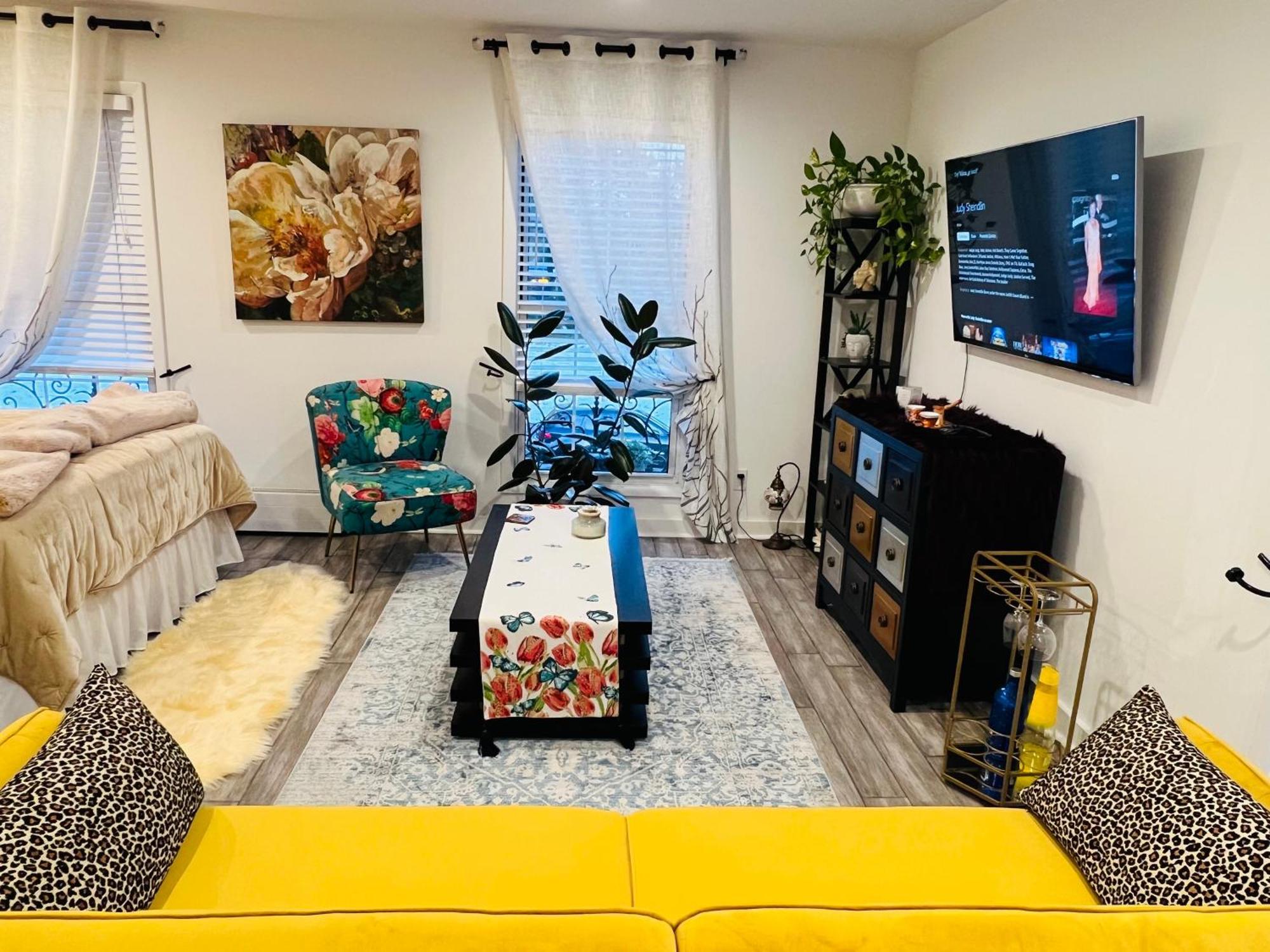 Eleni's Charming Apartamento *