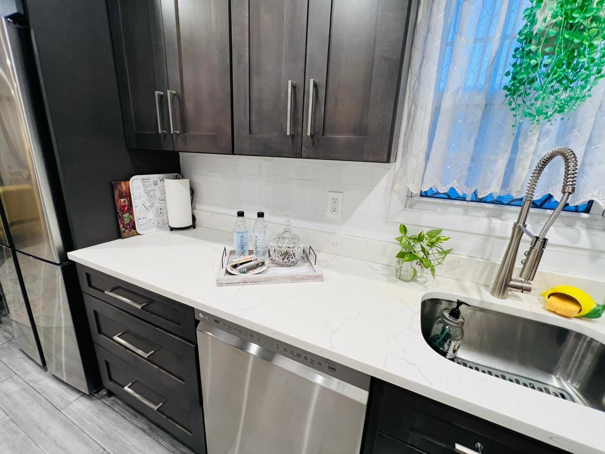 Eleni's Charming Apartamento